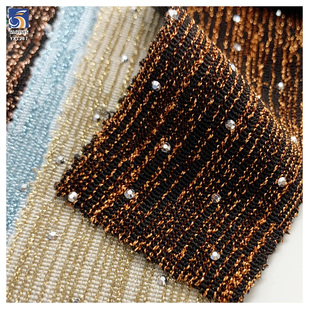 YX1287 180gsm 2 Yards 100 Polyester Gold Thread Lurex Jacquard Fabric With Silver 3D Diamonds Clothing Woman Fabric - 图片 5