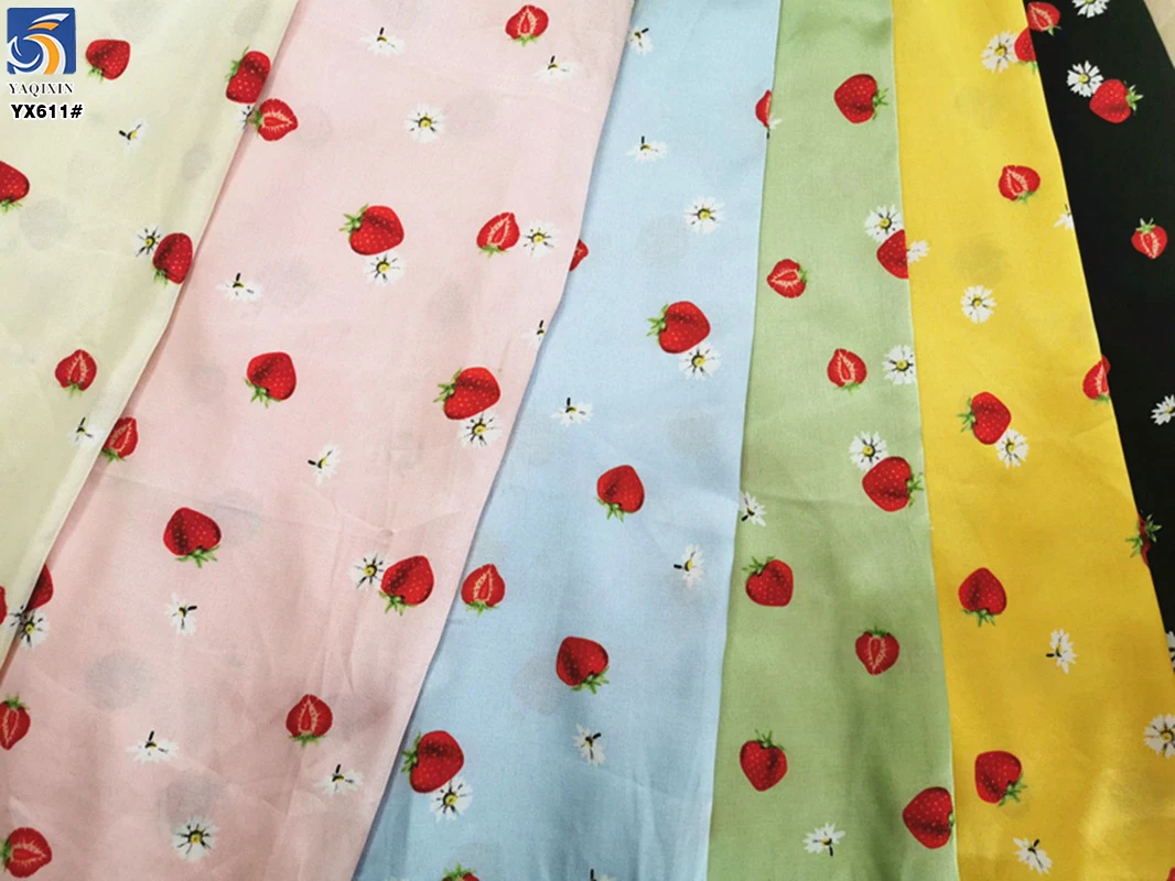 YX611 OEM Customized 100% Polyester Cartoon Fruit Strawberry Pineapple Digital Print Satin Fabric for Girls Dress - 图片 3