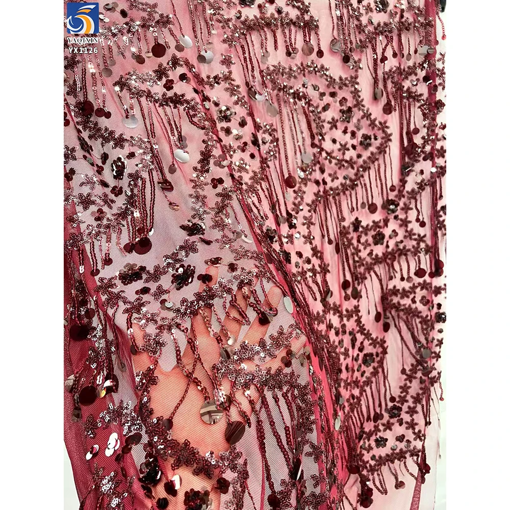 YX1126 Manufacturer Fringed 400gsm Heavy Sequin Fabric Five-Pointed Star Florals Shaped 3D Sequin Mesh Dress Fabric - 图片 3