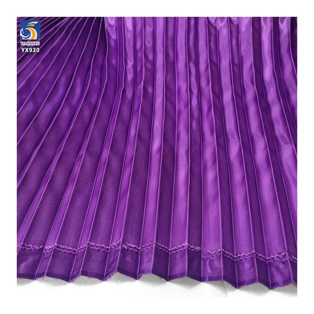 YX930 Hot Sale Purple 2CM Pleated Liquid Satin Fabric Accordion Wrinkle Pleated Polyester Satin Fabrics for Halloween - 图片 6