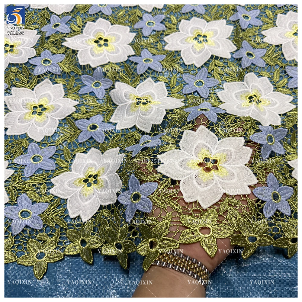 YX1256 2026 Pastoral Style Florals and Leaves Embroidered Fabric for Tablecloths Water Soluble Floral Lace Embroidery Fabric - 图片 3