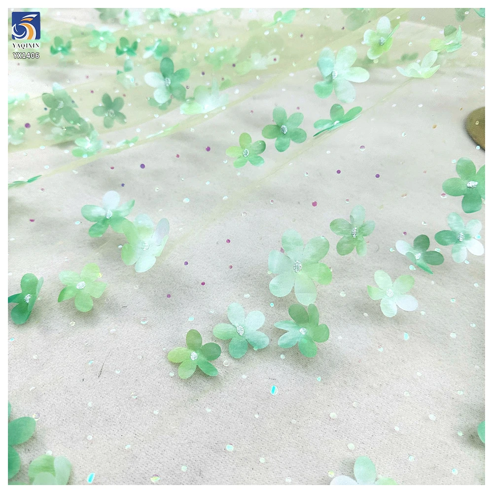 YX1406 Summer Best-Selling Solid 3D Embroidery Florals Gradient Tulle Fabric With Holographic Sequins 3D Florals Mesh Fabric - 图片 6