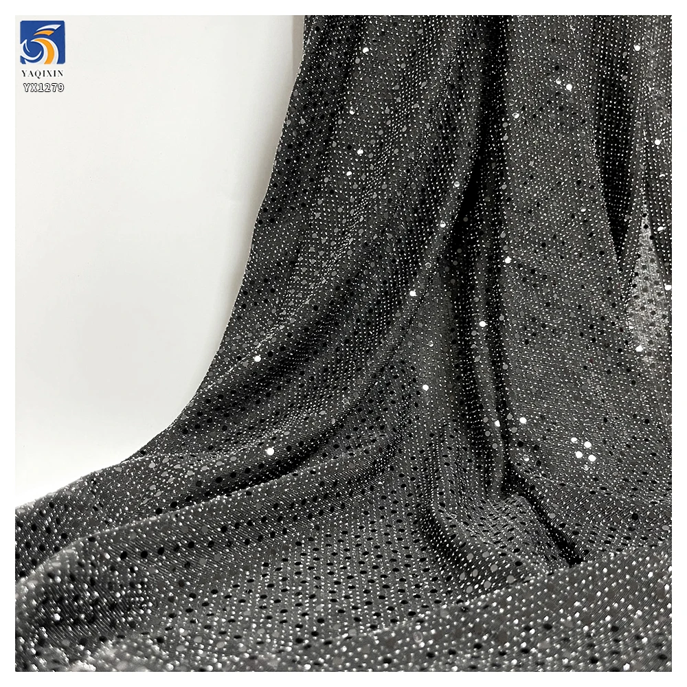 YX1279 130gsm New Arrival Nylon Spandex Stretch Laser Lurex Iridescent Sequin Fabric With Silver Dots for Party Dress Stretch - 图片 5