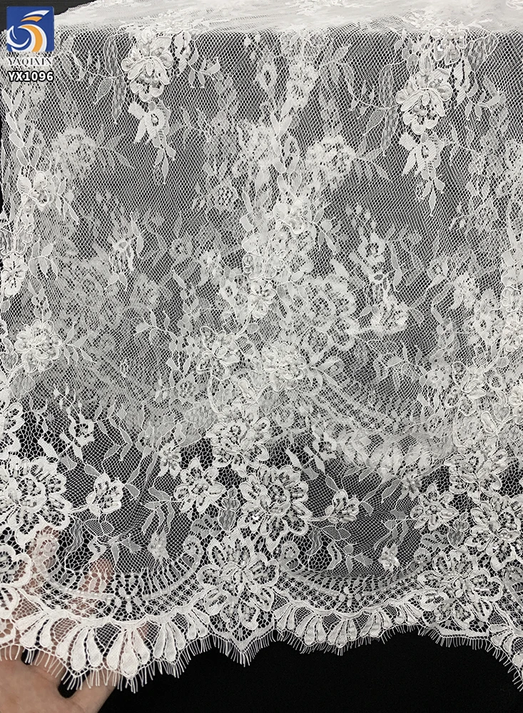 YX1096 Heavyweight White Mesh Bridal Wedding Dress Lace Fabric Pearls Woven Embroidery Italian Net Eyelash Lace Fabrics - 图片 6