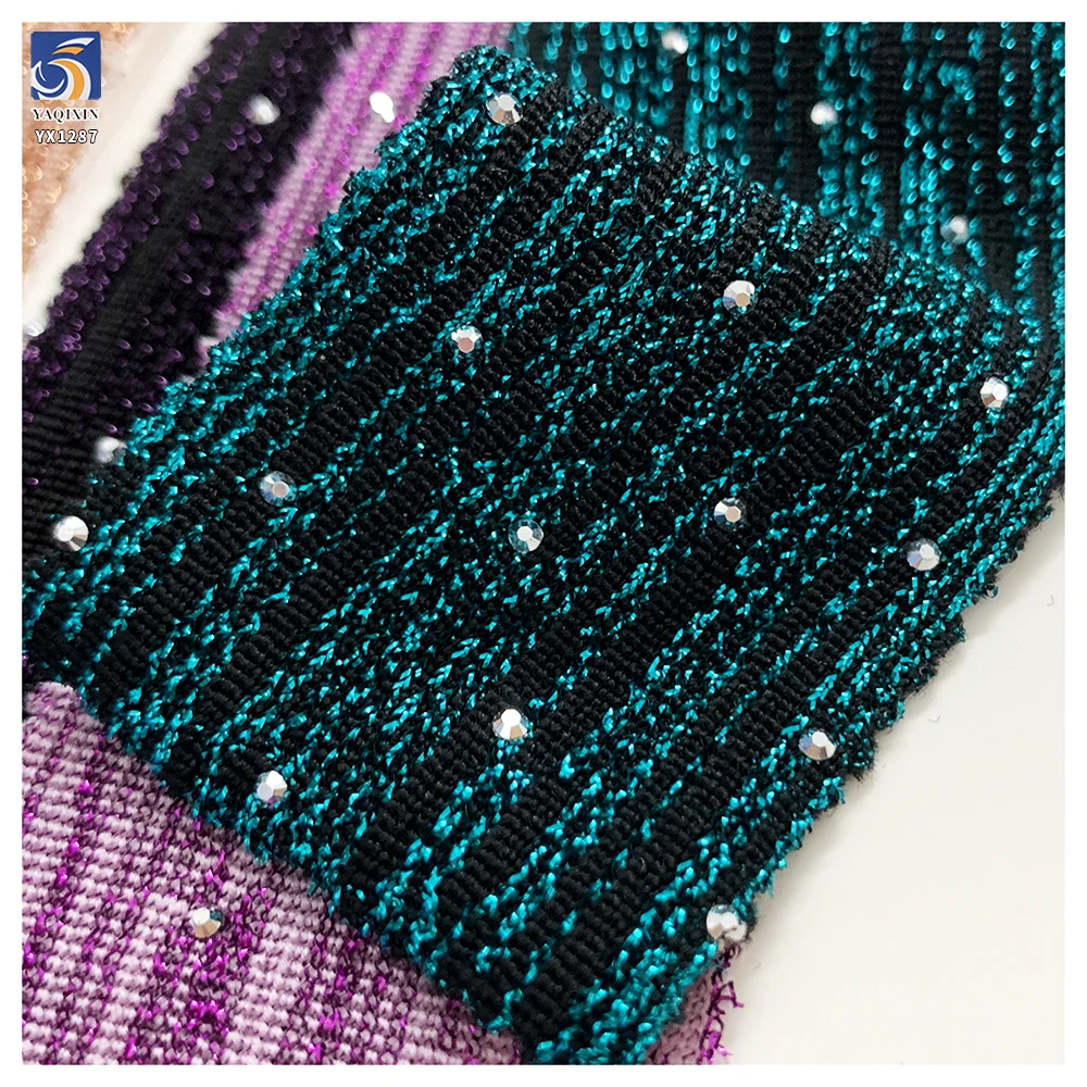 YX1287 180gsm 2 Yards 100 Polyester Gold Thread Lurex Jacquard Fabric With Silver 3D Diamonds Clothing Woman Fabric - 图片 4