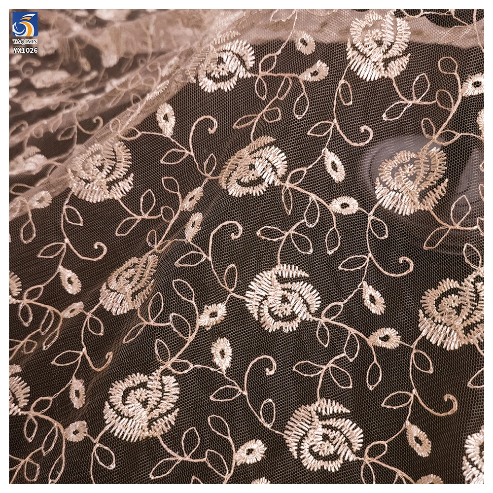 YX1026 Romantic Embroidered Rose Floral Mesh Fabric for Chinese Valentine's Day Beauty Dresses Embroidered Tulle Fabrics - 图片 4