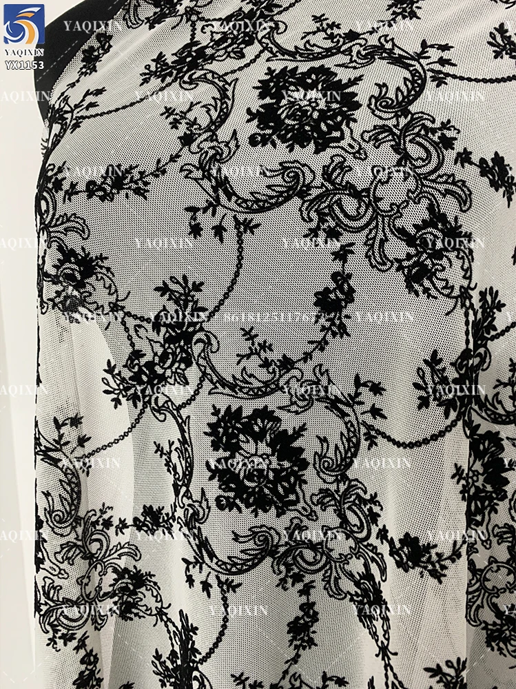 YX1153 High Quality 2026 Four-Way Stretch Spandex Mesh Flock Fabric Custom Patterned Black Flocked Stretch Tulle Mesh Fabric - 图片 4