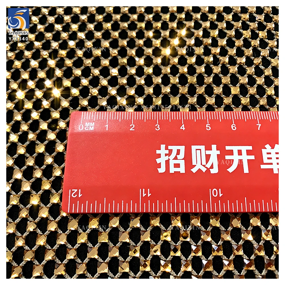 YX1340 Noble and Luxurious Golden Shiny 3D Stone Diamond Net Mesh Fabric Glitter Lace Fabric for Dresses - 图片 2