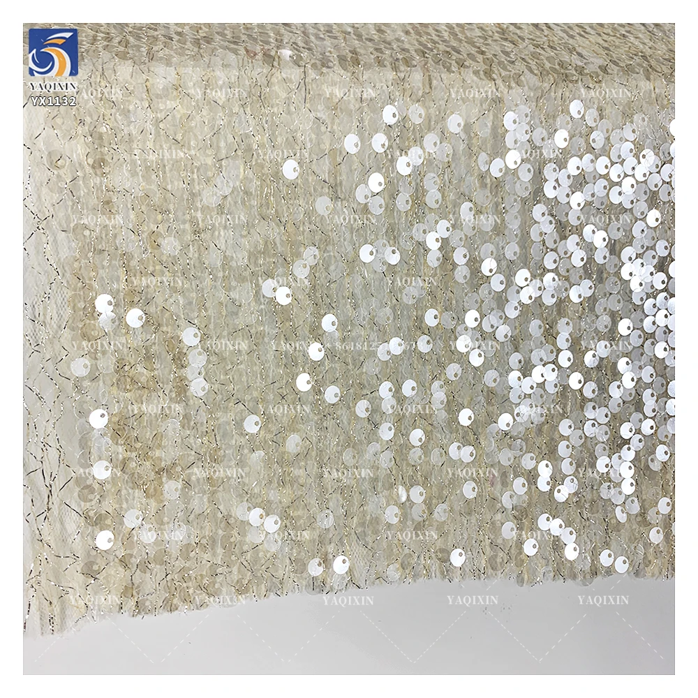 YX1132 High-Quality Glitter Knitted Mesh Transparent Sequin Fabric 5mm Size Sequins Fabrics and Textiles for Women's Clothing - 图片 3