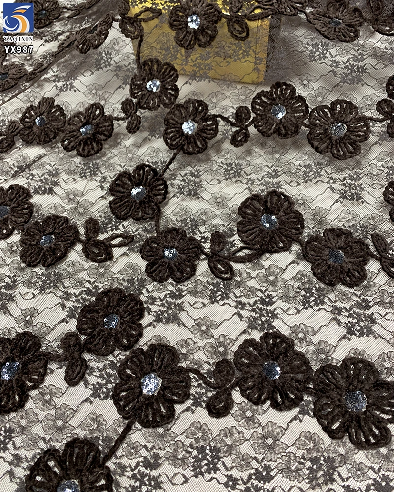 YX987 2026 New Material Customization 70% Polyester 30% Chenille Lace Fabric Flower Embroidery With Sequins for China Dresses - 图片 3