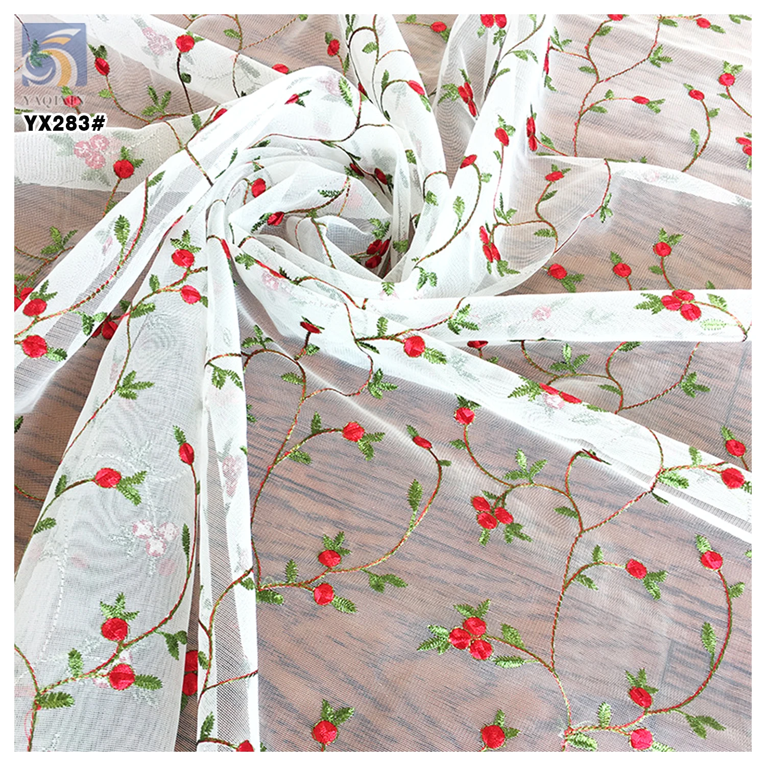 YX283 New Arrivals 2025 Design Polyester Swiss Voile Tulle Lace Red Floral Embroidery 3D Fabric for Dress - 图片 5