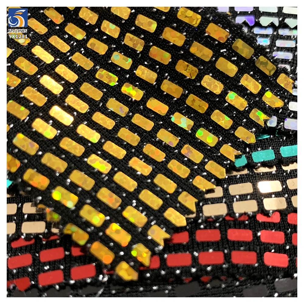 YX1281 150gsm Competitive Price Wavy Square Pattern Sequin Fabric 100% Nylon Knit Stretch Dress Laser Lurex Sequin Fabric - 图片 2