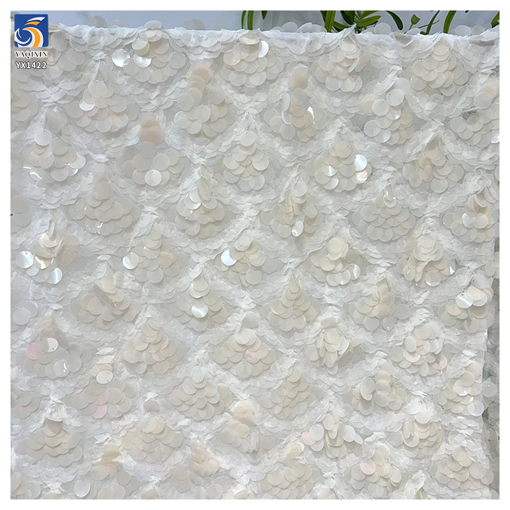 YX1422 280gsm Newly Launched White Fish Scale Design 10mm Big Transparent Sequins Fabric for Fashion Women's Skirt - 图片 6