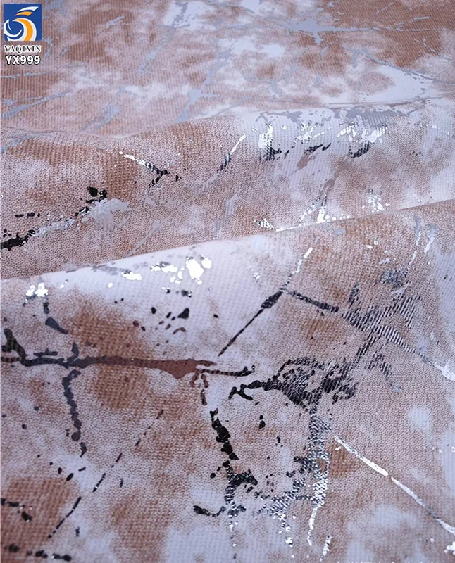 YX999 220g/m² Tie-Dyed Denim Fabric With Silver Foil Print and Splashed Film Patterns Foil Printed Denim Fabric for Skirt - 图片 6
