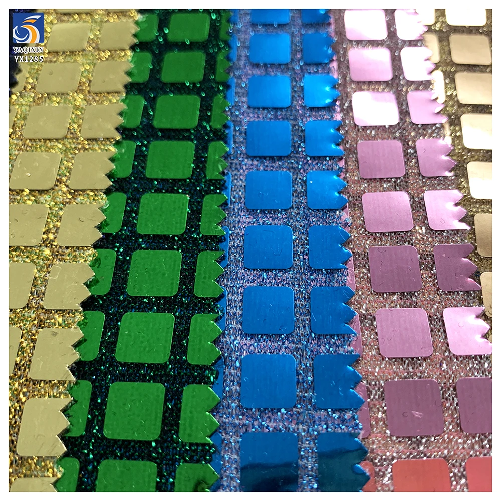 YX1285 New Trends 2026 7mm Square Sequin Fashion Fabric Knitted Stretch Shiny Lurex Sequins Fabric for Skirt Decoration - 图片 6