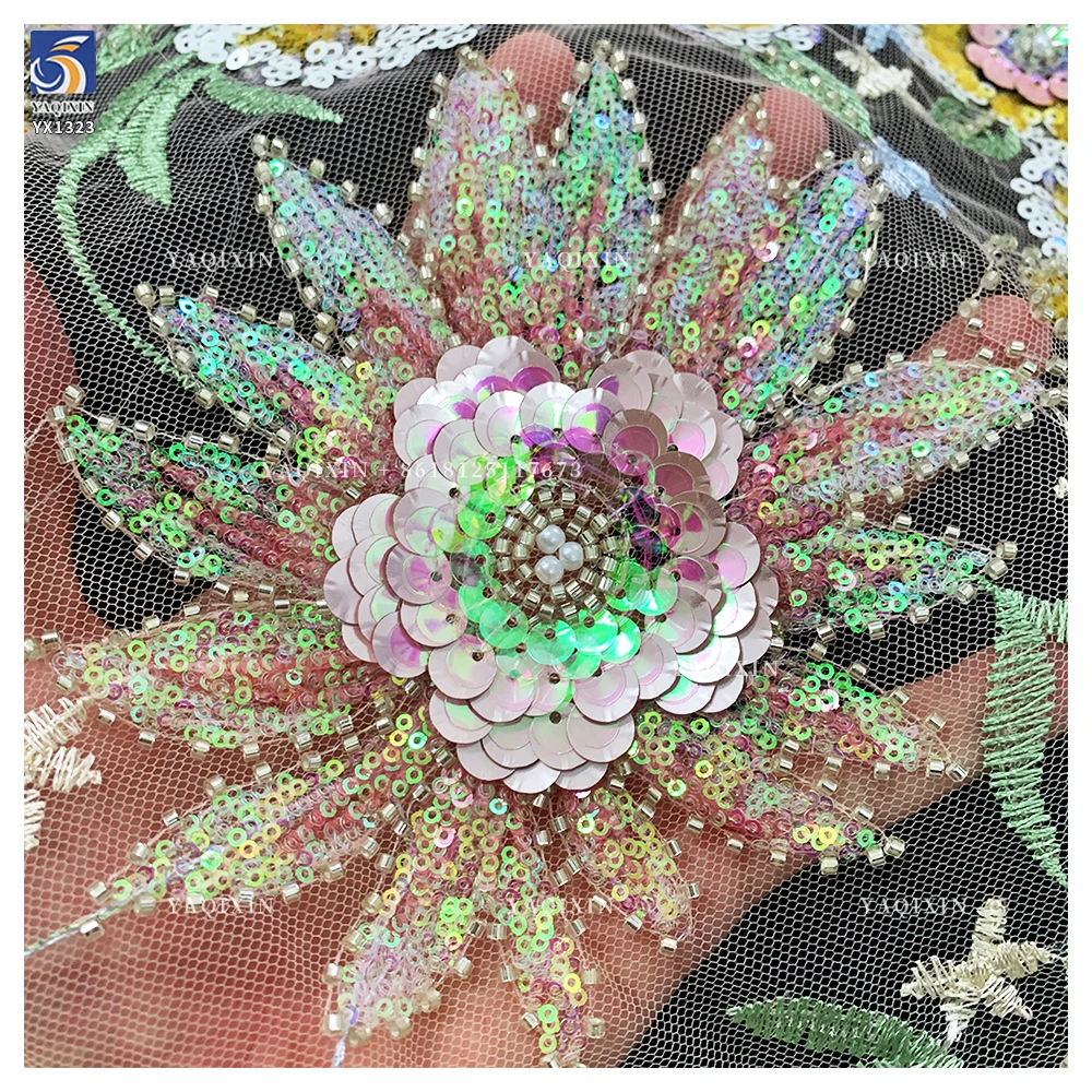 YX1323 New Arrival Sunflower Design With Unique Sequin Germany Lace Fabric DIY Custom Design 3D Lace Glitter Lace Fabric - 图片 4