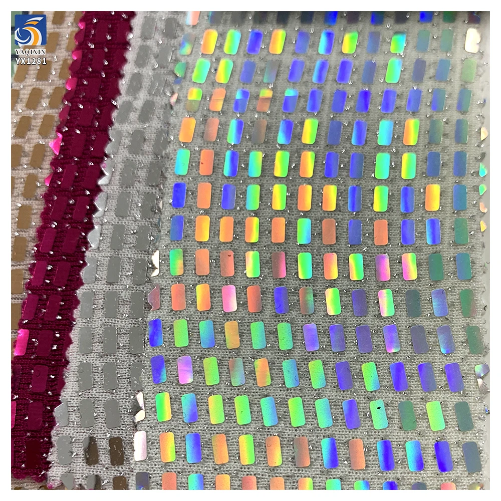 YX1281 150gsm Competitive Price Wavy Square Pattern Sequin Fabric 100% Nylon Knit Stretch Dress Laser Lurex Sequin Fabric - 图片 3