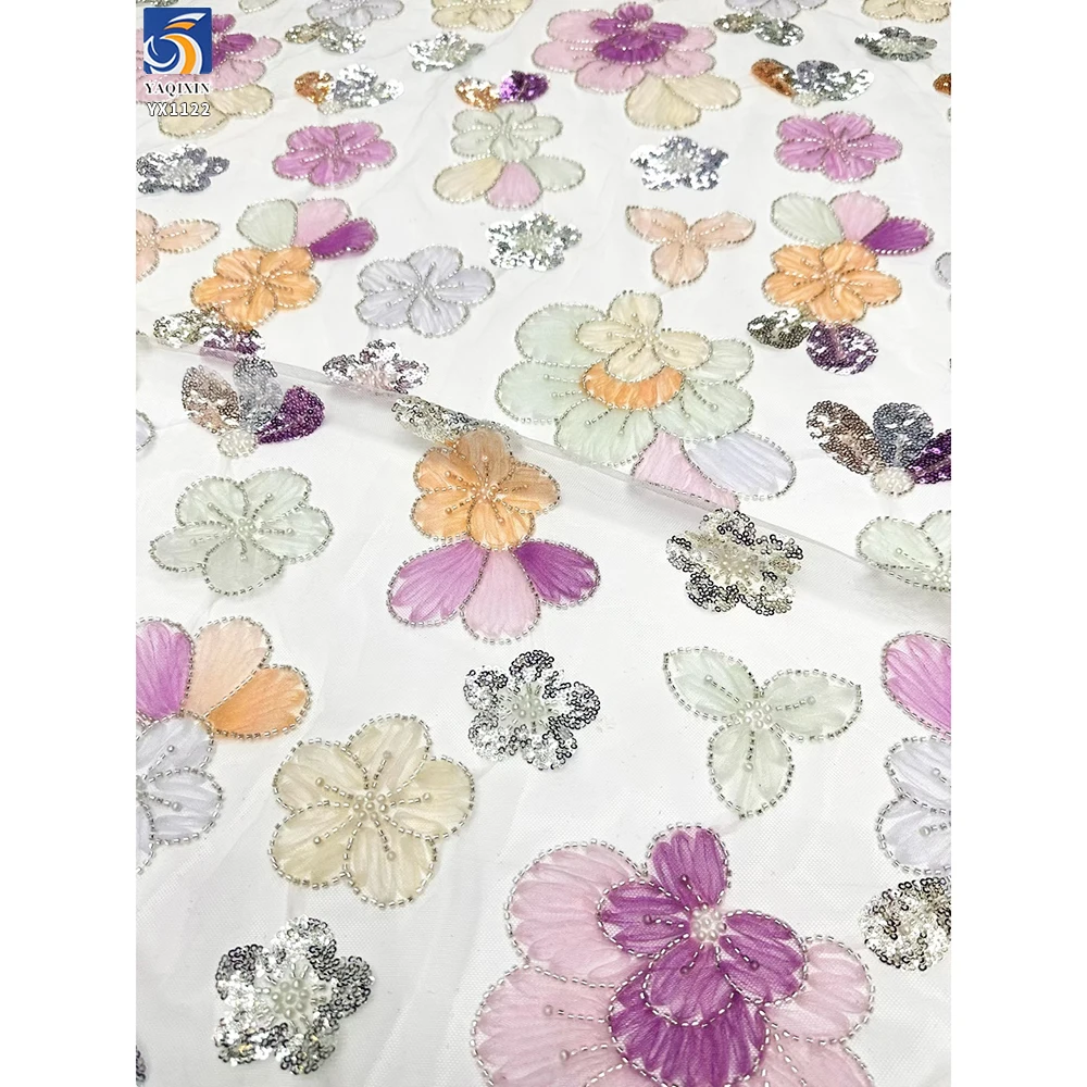 YX1122 Expensive English Embroidery Fabrics Mesh Large Flowers Garments Dress Ladies Tulle Fabric With 3D Flowers Sequins - 图片 4