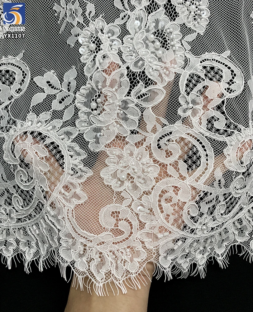 YX1107 Manufacturer Nigerian Eyelash Garment Lace Fabric Embroidered Florals Pearls Tulle Eyelash Lace Fabric for Clothing - 图片 6