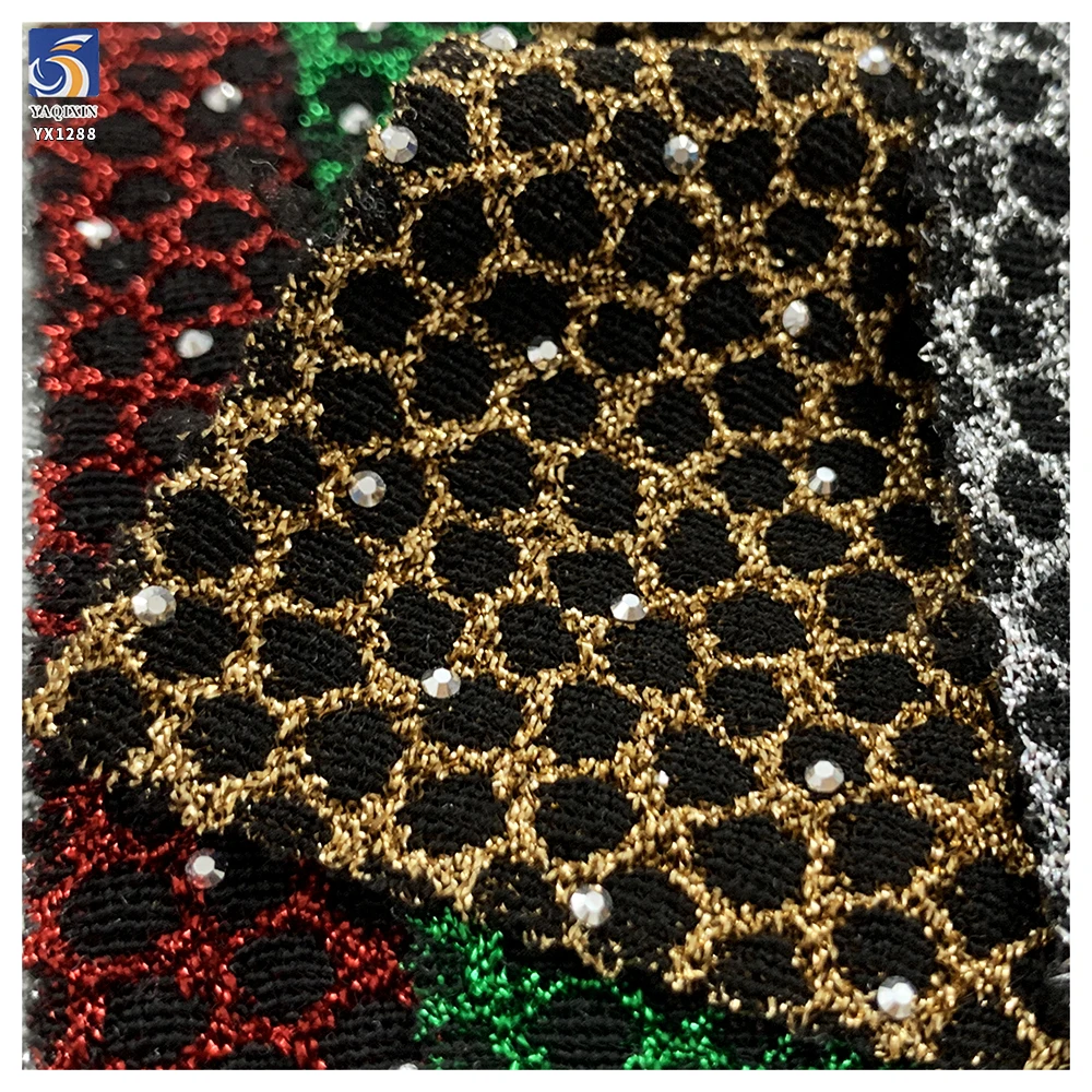 YX1288 180gsm Recently Popular Lurex Jacquard Snake Print Fabric With 3D Stone Customized Jacquard Fabric for Textiles Skirts - 图片 5