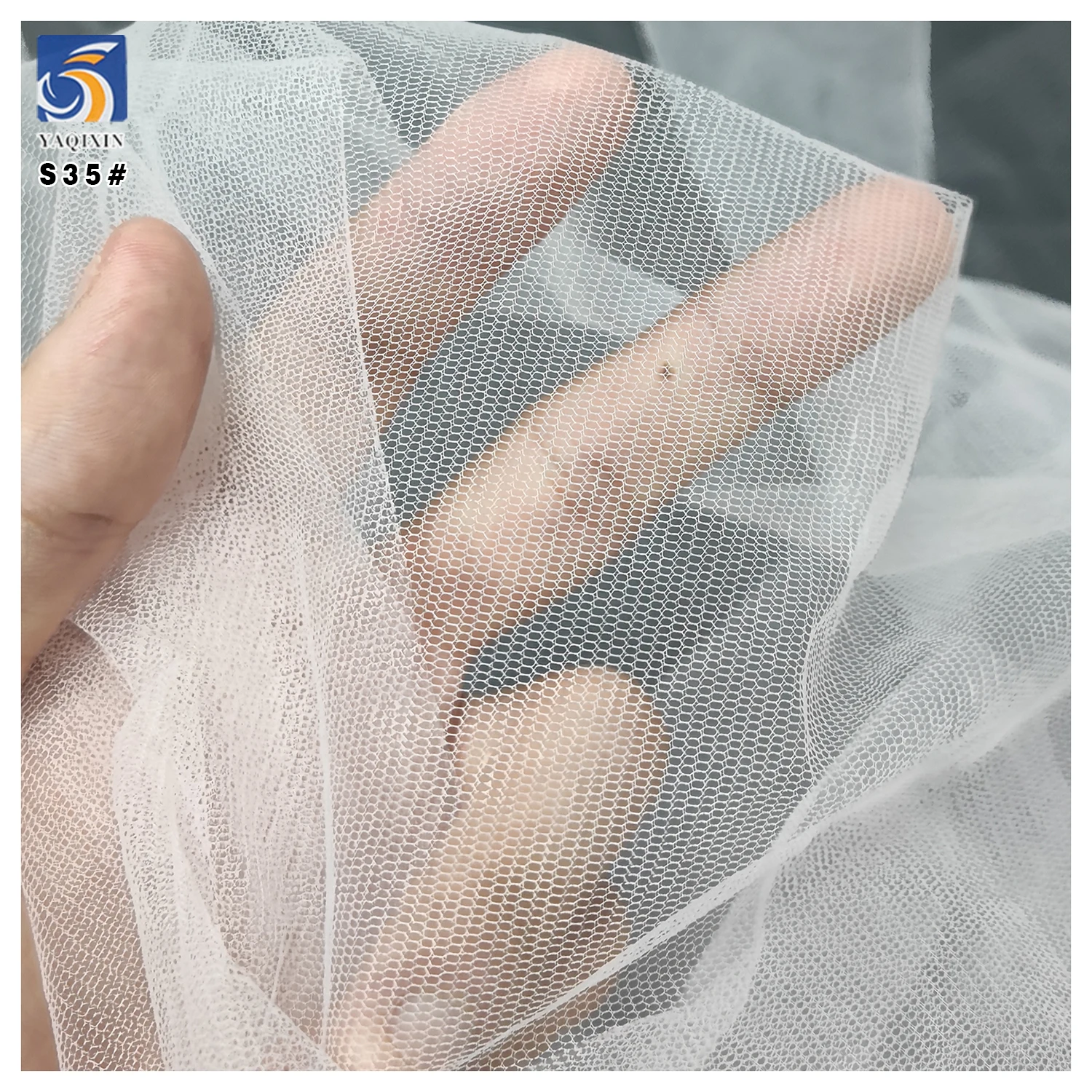 S35 20gsm Transparent Strengthen Plain Knit Polyester Mesh Tulle Fabric White Wedding Veil Bride Fabric Tulle - 图片 6