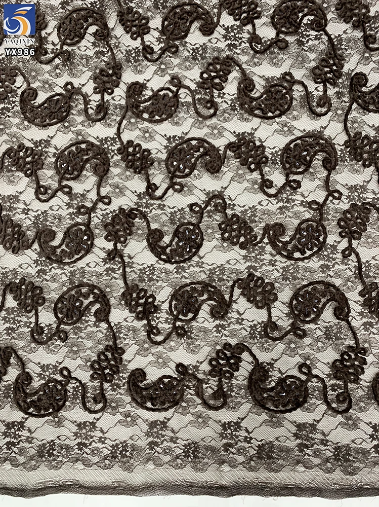 YX986 New Type Design Chenille Cashew Pattern Paisley Lace Fabric With Sequin Embroidered Mesh Chantilly Paisley Lace Fabrics - 图片 4