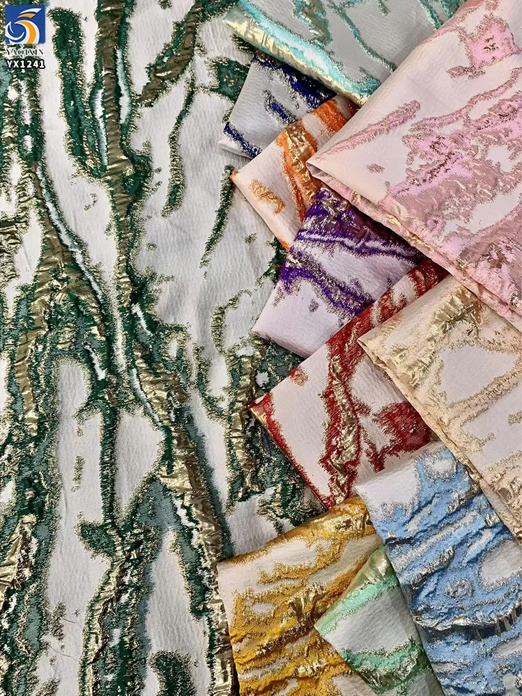 YX1241 New Arrivals 2026 Brocade Fabric for Apparel Dresses Woman French Yarn-Dyed Texture Jacquard Brocade Fabric - 图片 6