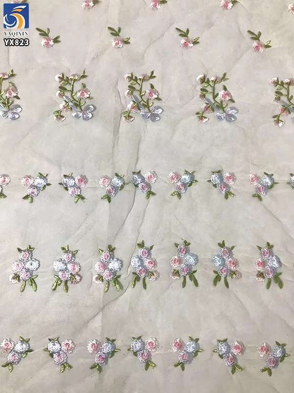 YX823 Ins Popular Spring and Summer Tulle Skirt Fabric Poly Florals Embroidered Mesh Fabric for Clothing Textile - 图片 6