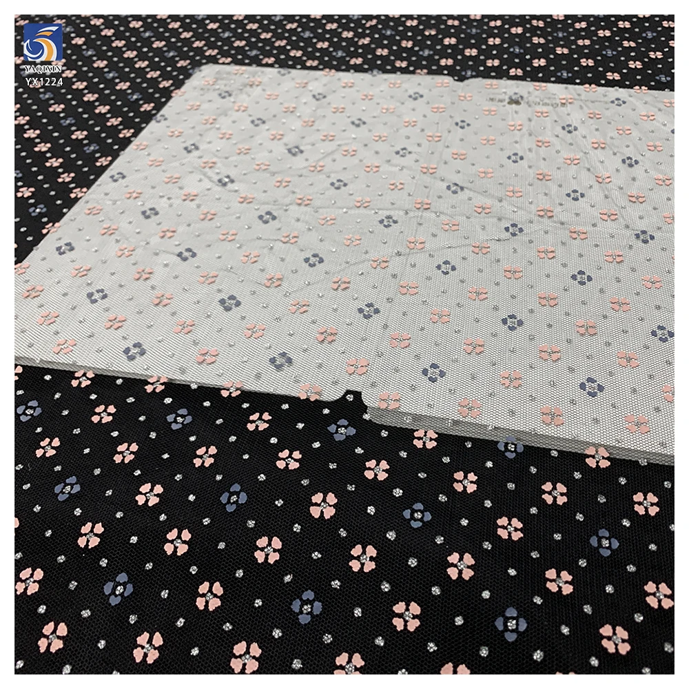 YX1224 High Quality Knitted Pink Florals Offset Print Mesh Fabric With Silver Glitter Dots for Women's Clothing Tulle - 图片 5