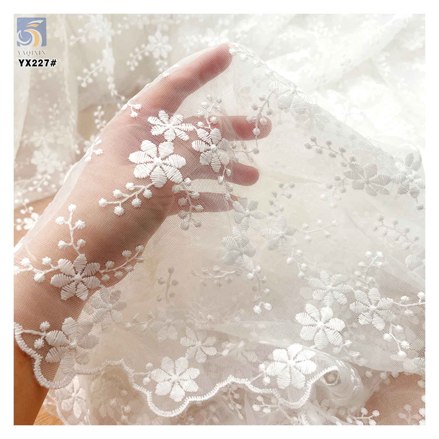 YX227 Pure White 100% Polyester Floral Embroidery Mesh Water Soluble Lace Fabric for Dress - 图片 4