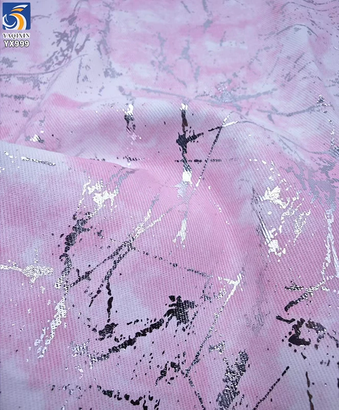 YX999 220g/m² Tie-Dyed Denim Fabric With Silver Foil Print and Splashed Film Patterns Foil Printed Denim Fabric for Skirt - 图片 5