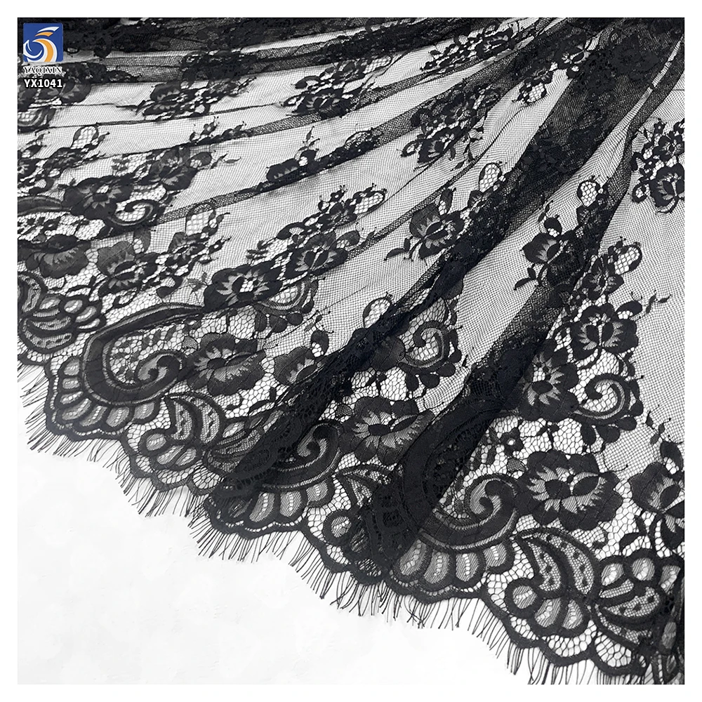 YX1041 High-Quality Sheer Breathable Soft Black Lace Fabric Lightweight Polyester Embroidered Flower Eyelash Lace Fabrics - 图片 3