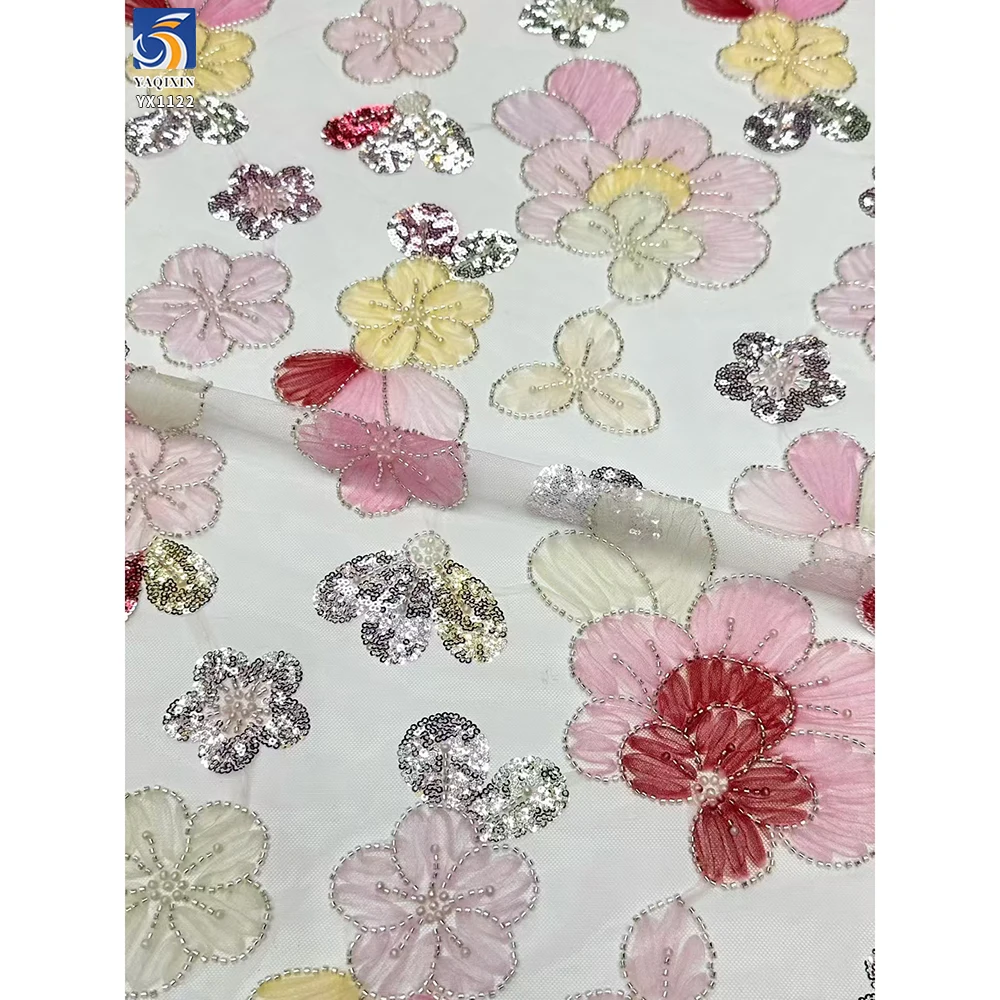 YX1122 Expensive English Embroidery Fabrics Mesh Large Flowers Garments Dress Ladies Tulle Fabric With 3D Flowers Sequins - 图片 2