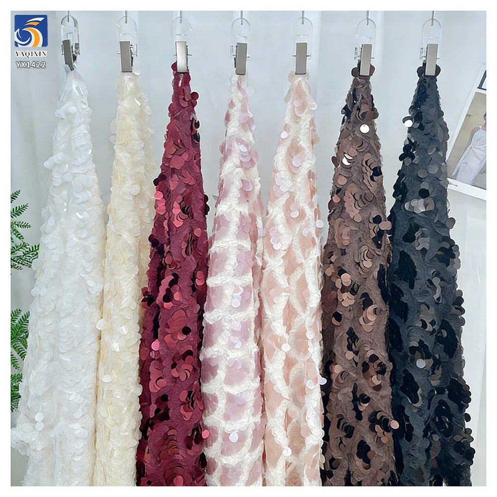 YX1422 280gsm Newly Launched White Fish Scale Design 10mm Big Transparent Sequins Fabric for Fashion Women's Skirt - 图片 2