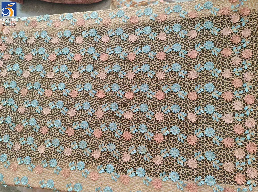 YX1267 Competitive Prices 3D Embroidered Flowers Fabric Coffee Brown Embroidery Net Mesh Lace African Nigerian Fabric - 图片 2