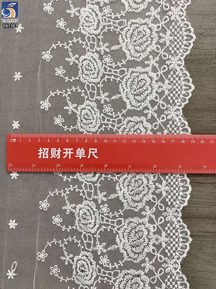 YX1303 Chinese Suppliers Cheap Mesh Embroidery Floral Print Water-Soluble Embroidered Lace Fabric White Sales for 15 Yards - 图片 6