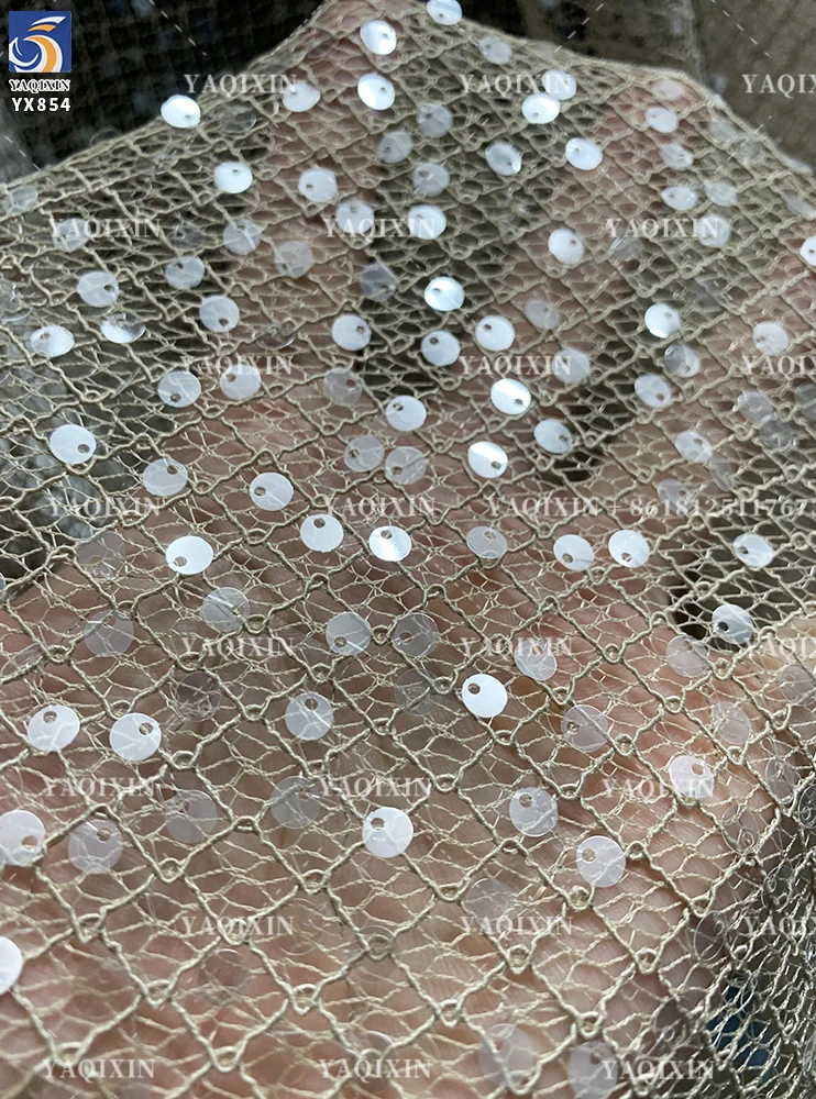 YX854 300gsm Apricot 100% Polyester Diamond Net Mesh Fabric with 5cm Sequins for Bridal Dress Veil Bag Fabric Knitting - 图片 3