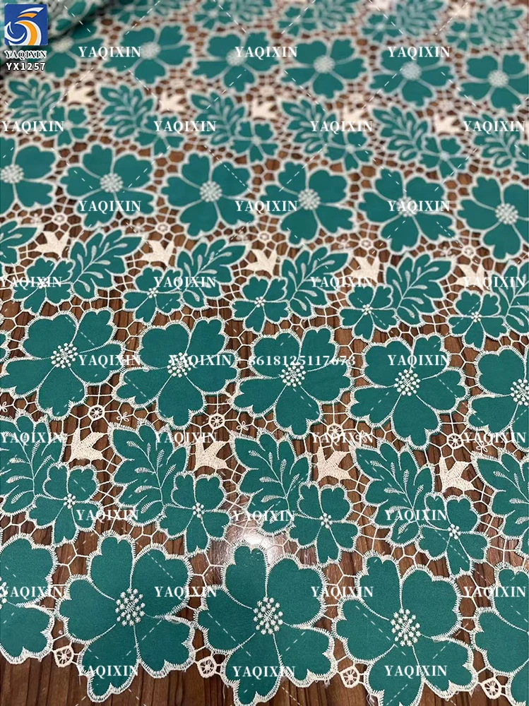 YX1257 2025 New Single-Sided Openwork Two-color Embroidered Fabric 150gsm Chiffon Water-Soluble Lace Fabric Embroidery - 图片 6