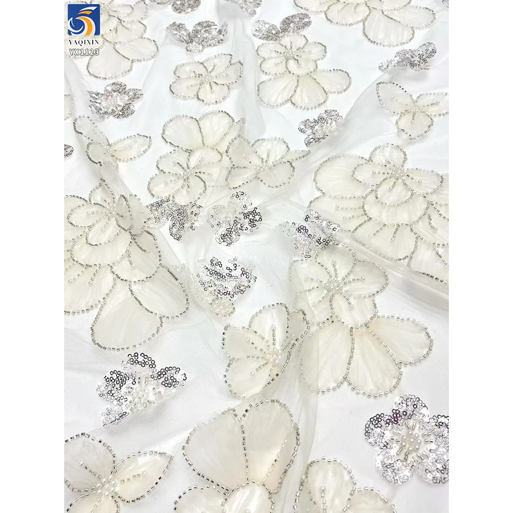 YX1123 New Fashion Style European Tulle Fabric Lightweight 3D Florals Embroidery Mesh Women's Skirt Fabric With Pearls Sequins - 图片 3