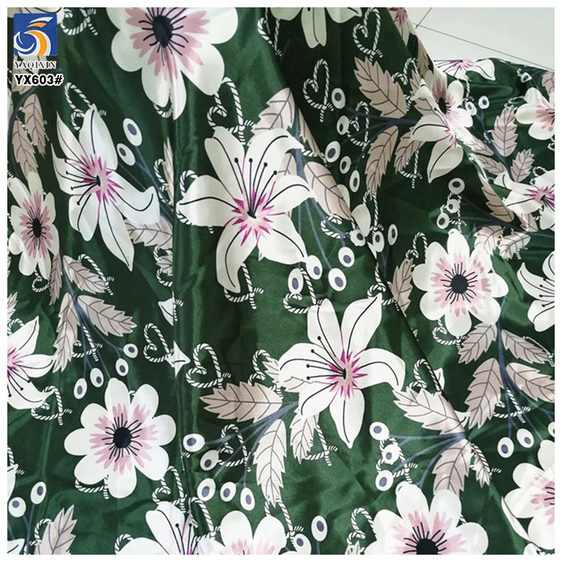 YX603 China Cheap Imitation Silk Digital Printed Satin Fabric Large Flowers Print Fabric for Paris Catwalk Wear - 图片 5