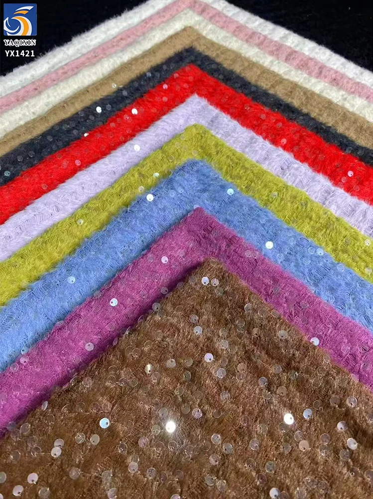 YX1421 High Quality Knit Blend Yarn Polyester Feather Jacquard Fabric With Sequins Winter Thick Fashion Fabric for Woman - 图片 6