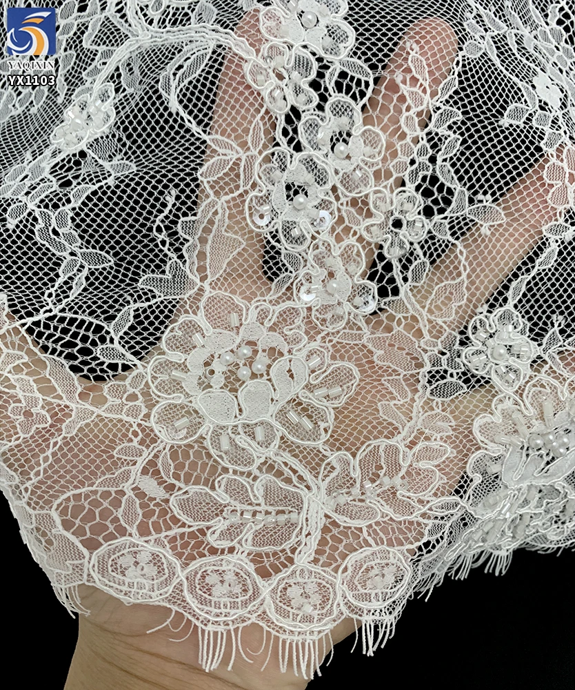 YX1103 Hot Selling American Italian Lace Fabric 2026 Online Sales Heavy Wedding Eyelash Lace Fabric With 3D Pearls Beads - 图片 2