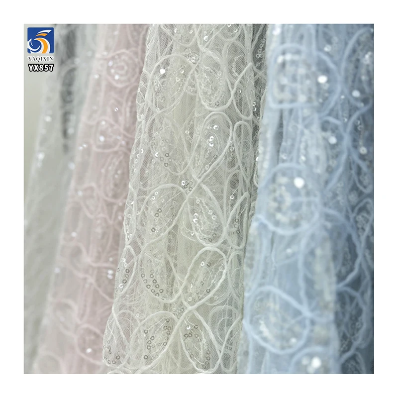 YX857 Lucky Four-Leaf New Design Polyester Embroidery Tulle With Silver and White Sequins for Women Dresses Sequin Fabrics - 图片 3