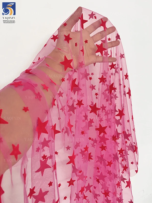 YX1113 High Quality 40g Lightweight Pink Tulle Flocking Five-Pointed Stars Fabric Stars Mesh Tulle Fabric for Girls Skirts - 图片 5