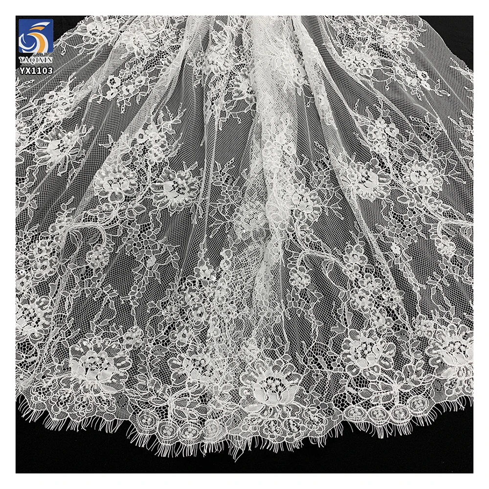 YX1103 Hot Selling American Italian Lace Fabric 2026 Online Sales Heavy Wedding Eyelash Lace Fabric With 3D Pearls Beads - 图片 3