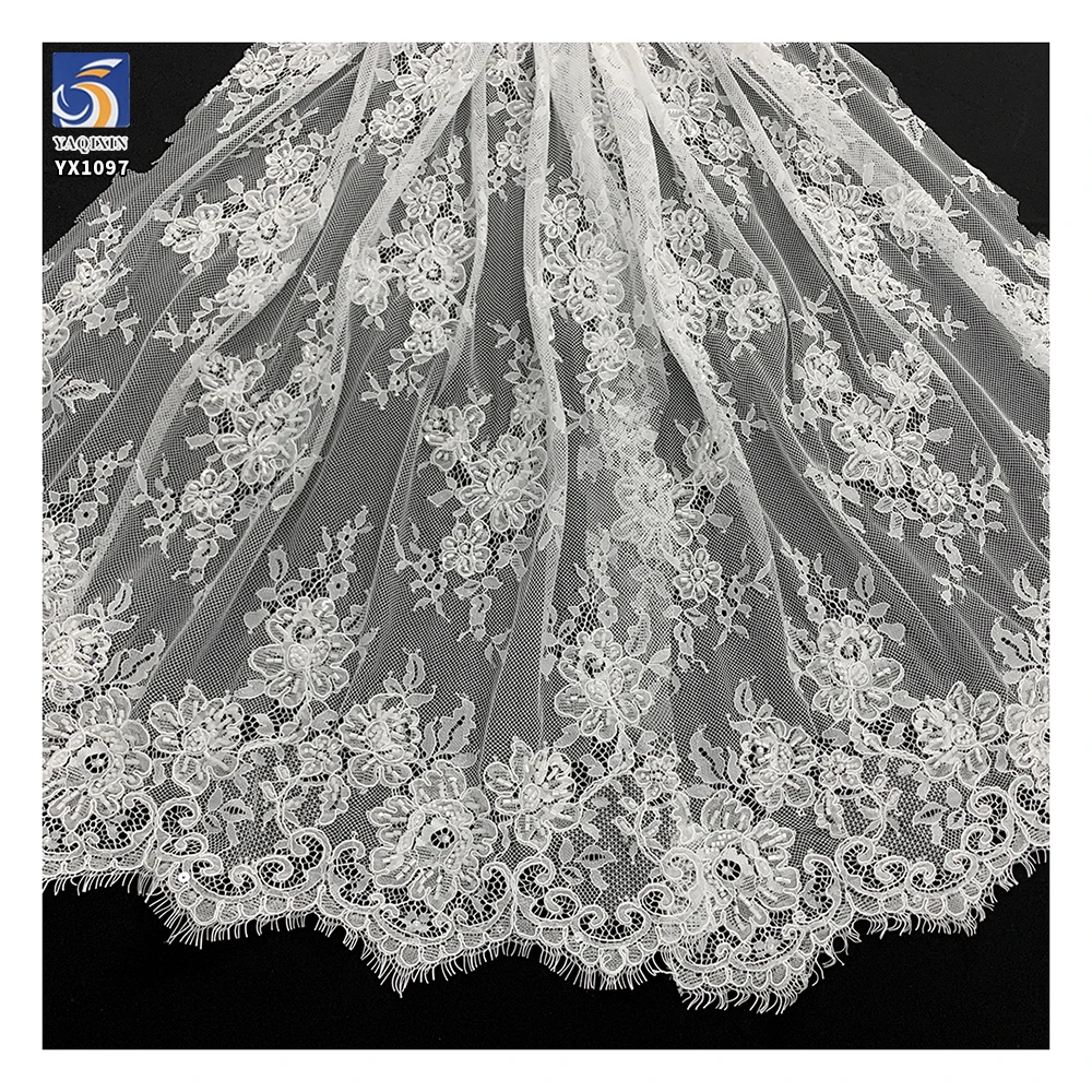 YX1097 300*150CM French Lace Fabric 15 Pieces Heavyweight Luxurious Wedding Dress Eyelash Lace Fabrics With 3D Pearl Beads - 图片 3