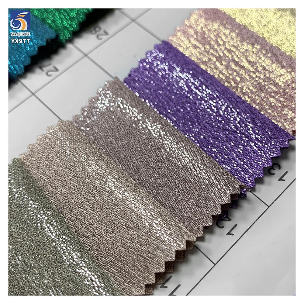 YX977 160gsm 150D*200D Hot Stamping Film 100% Polyester Silky Satin Fabric Luxurious Laser Lurex Background Gowns Satin Fabric - 图片 5