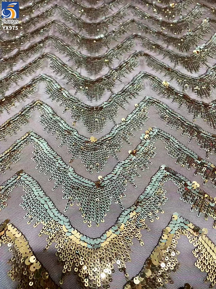 YX975 350gsm Heavyweight Wave Designs Embroidered Mesh Lace Sequin Fabric by the Yard Evening Gown Sequin Knit Fabric - 图片 3