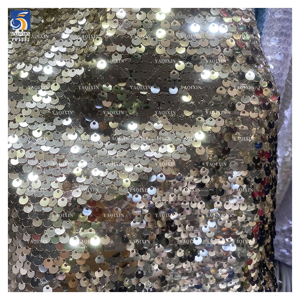 YX1132 High-Quality Glitter Knitted Mesh Transparent Sequin Fabric 5mm Size Sequins Fabrics and Textiles for Women's Clothing - 图片 5