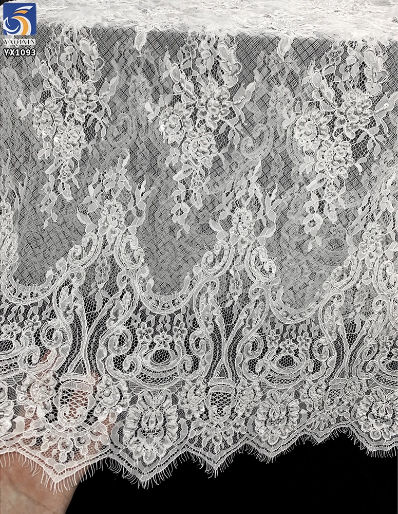 YX1093 15 Yards Handmade Bone Thread Crochet Lace Fabric 2026 African White Wedding Pearls Embroidered Eyelash Lace Fabric - 图片 6